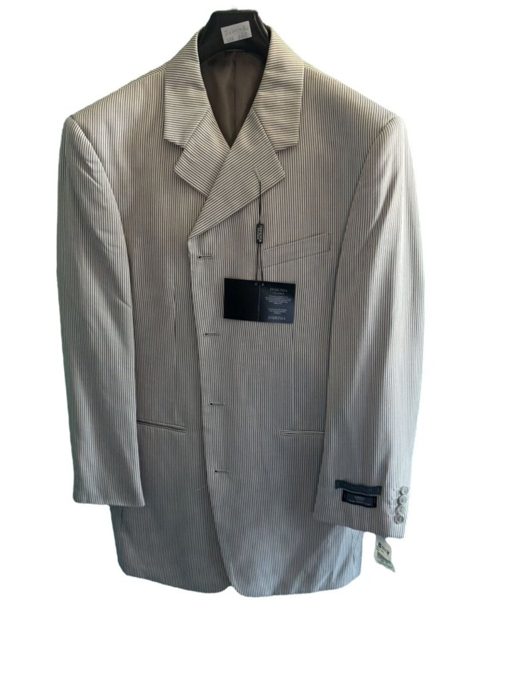 Insignia Men’s Blazer – NWT – Size 40R / 34W